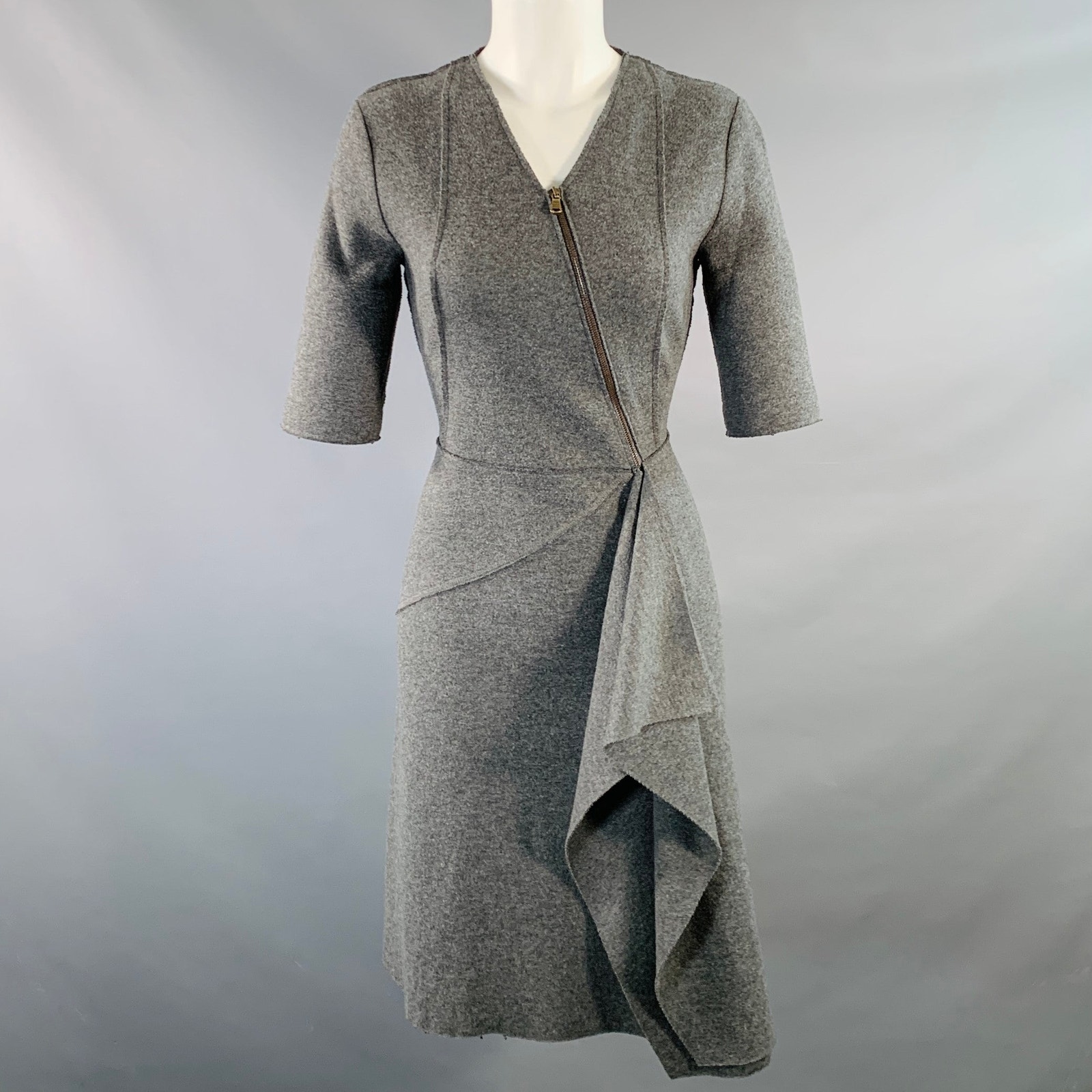 Tomas Maier Size 4 Grey Slate Wool Blend Ruffle Knee Length V-Neck Dress